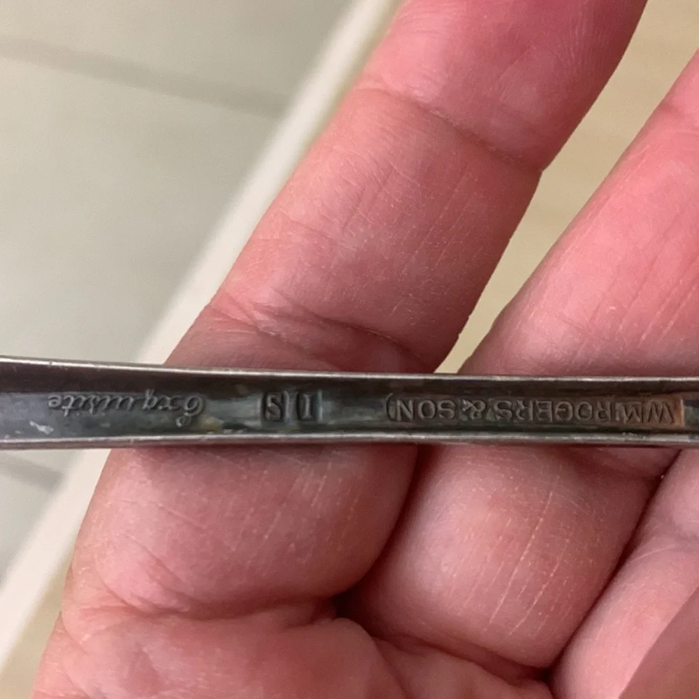 Vintage rogers  and son exquisite line of two silver spoons